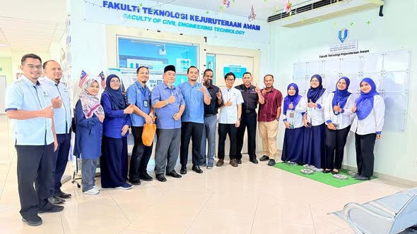 Fakulti Teknologi Kejuruteraan Awam, UMPSA menerima kunjungan balas dari delegasi ADTEC JTM Kampus Kemaman pada 10 Februari 2026 bagi membincangkan proses pemindahan kredit bagi pelajar program Diploma Teknologi ADTEC untuk melanjutkan pengajian di FTKA,